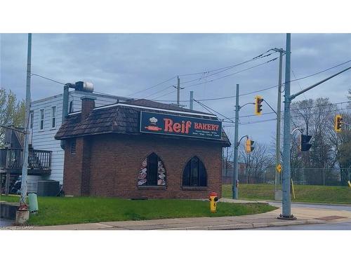 390 Courtland Avenue E, Kitchener, ON 