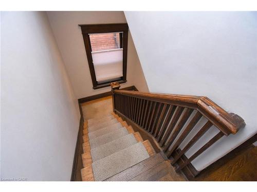 217 Caroline Street S, Hamilton, ON - Indoor Photo Showing Other Room