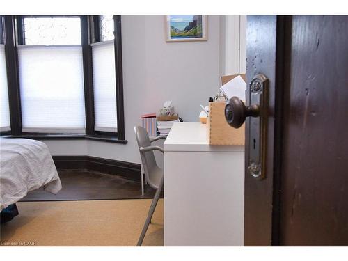 217 Caroline Street S, Hamilton, ON - Indoor Photo Showing Laundry Room