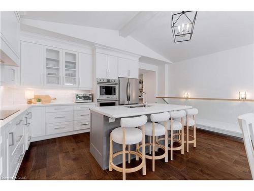 296 Kent Crescent, Burlington, ON - Indoor Photo Showing Kitchen With Upgraded Kitchen