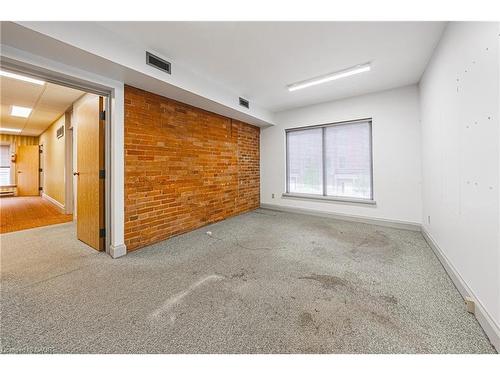 120 Catharine Street S, Hamilton, ON 