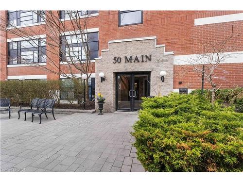 202-50 Main Street, Dundas, ON - Outdoor