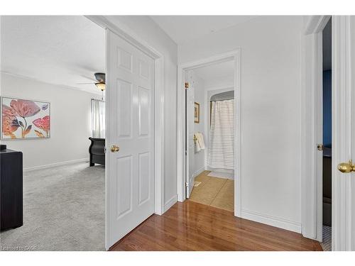 133 Eringate Drive, Stoney Creek, ON - Indoor Photo Showing Other Room