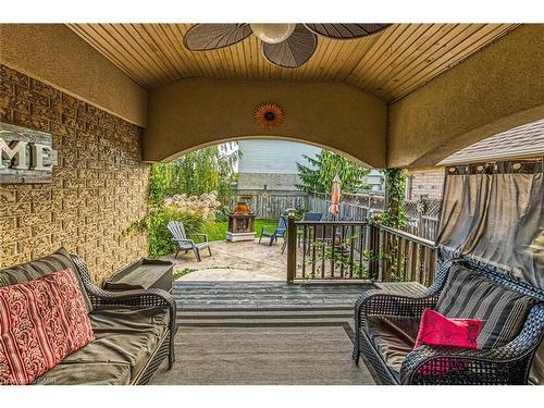 133 Eringate Drive, Stoney Creek, ON - Outdoor With Deck Patio Veranda With Exterior