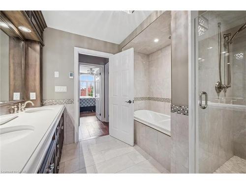 95 Old Ruby Lane, Puslinch, ON - Indoor Photo Showing Bathroom