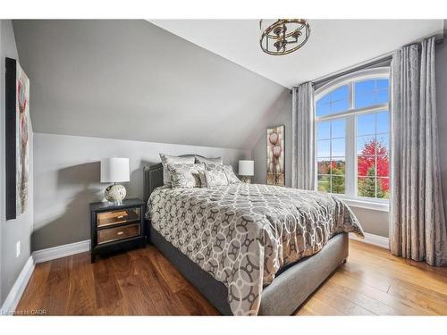 95 Old Ruby Lane, Puslinch, ON - Indoor Photo Showing Bedroom