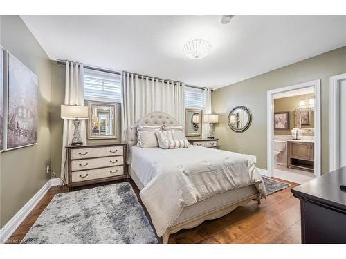 95 Old Ruby Lane, Puslinch, ON - Indoor Photo Showing Bedroom