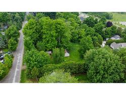 722 Hastings Avenue  Innisfil, ON L9S 1Z3