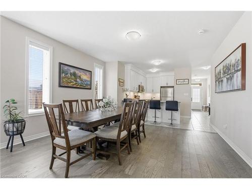 4 Ellis Avenue, St. Catharines, ON - Indoor Photo Showing Dining Room