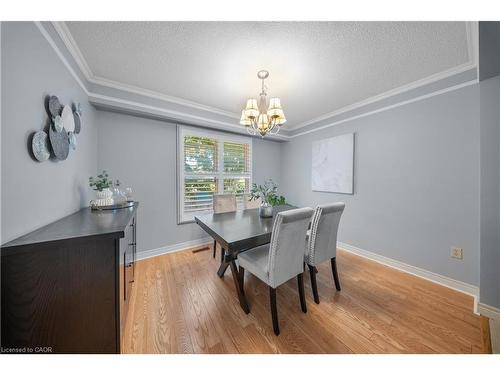 54 Pathfinder Crescent, Kitchener, ON - Indoor Photo Showing Dining Room