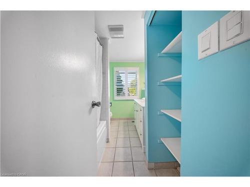 54 Pathfinder Crescent, Kitchener, ON - Indoor