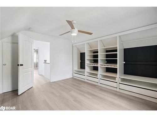 211 Rosedale Avenue, Hamilton, ON - Indoor Photo Showing Other Room