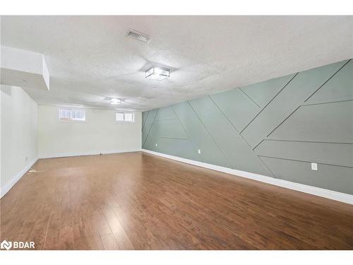 211 Rosedale Avenue, Hamilton, ON - Indoor Photo Showing Other Room