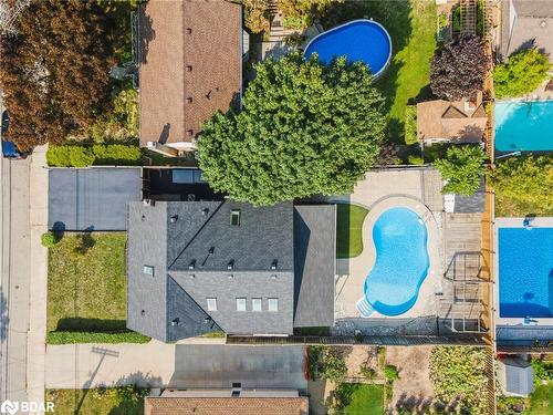 211 Rosedale Avenue, Hamilton, ON - Outdoor With In Ground Pool