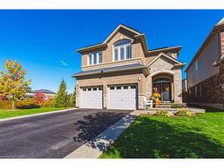 68 Kinsman Drive  Binbrook, ON L0R 1C0