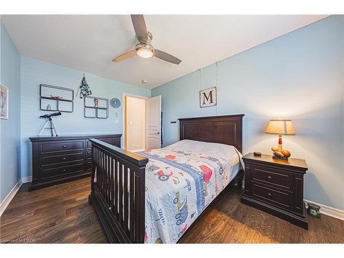 68 Kinsman Drive, Binbrook, ON - Indoor Photo Showing Bedroom