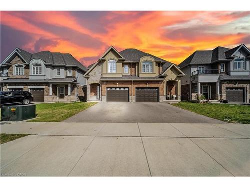 9 Starling Drive  Hamilton, ON L9A 2P5