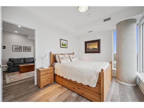 909-15 Wellington Street S, Kitchener, ON - Outdoor With View