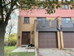 34-187 Grulke Street  Kitchener, ON N2A 2S6