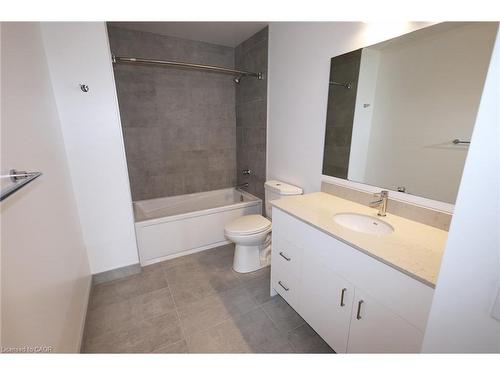 1311-50 Grand Avenue S, Cambridge, ON - Indoor Photo Showing Bathroom