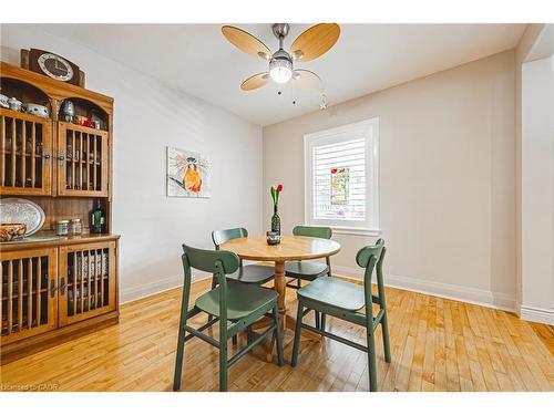 31 Buchanan Street, Hamilton, ON - Indoor Photo Showing Dining Room