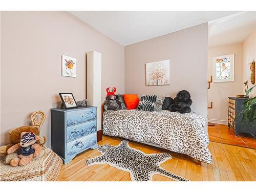 31 Buchanan Street, Hamilton, ON - Indoor