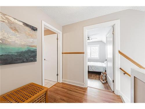 31 Buchanan Street, Hamilton, ON - Indoor Photo Showing Other Room