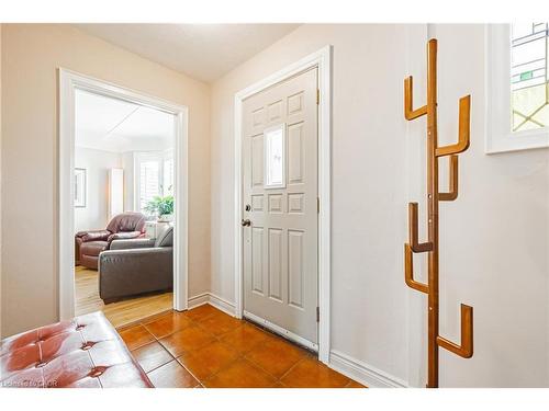 31 Buchanan Street, Hamilton, ON - Indoor Photo Showing Other Room