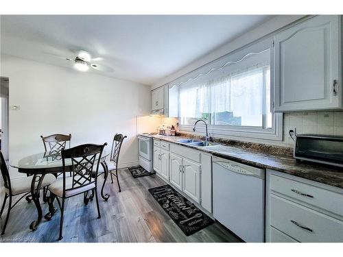 14 Ronaldshay Avenue, Hamilton, ON - Indoor Photo Showing Other Room