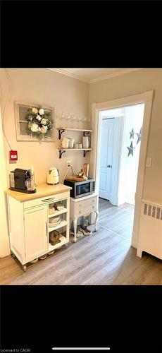 2-298 Emerald Street N, Hamilton, ON - Indoor