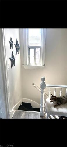 2-298 Emerald Street N, Hamilton, ON - Indoor Photo Showing Other Room