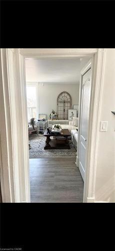 2-298 Emerald Street N, Hamilton, ON - Indoor