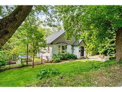 376 Old Guelph Road  Dundas, ON L9H 5V4