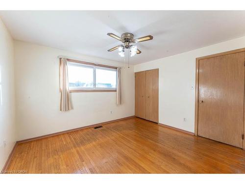 69 Buckingham Drive, Hamilton, ON - Indoor Photo Showing Other Room