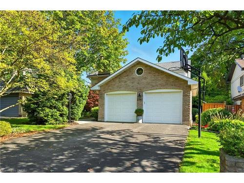 2387 Cavendish Drive  Burlington, ON L7P 3B5