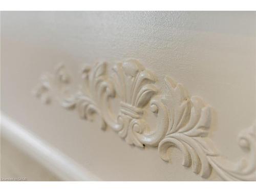 13 Bruce Street, Hamilton, ON - Indoor Photo Showing Bathroom