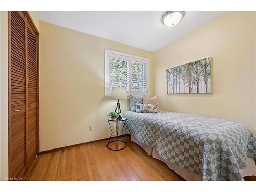 153 Forestwood Drive, Kitchener, ON - Indoor Photo Showing Bedroom
