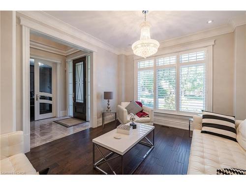 123 Mayfield Drive, Oakville, ON - Indoor