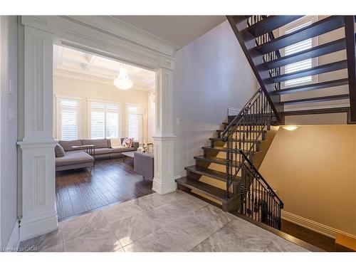 123 Mayfield Drive, Oakville, ON - Indoor Photo Showing Other Room