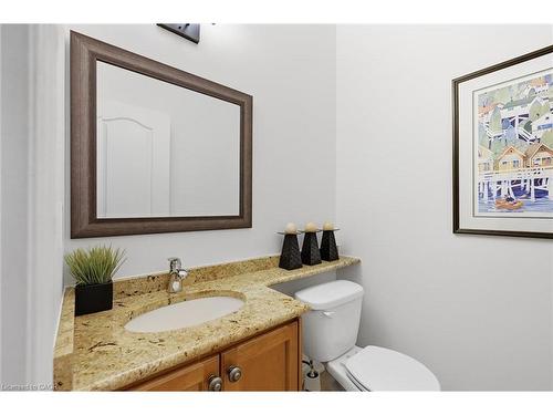 394 Almas Common, Burlington, ON - Indoor Photo Showing Bathroom