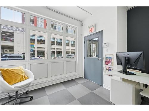 394 Almas Common, Burlington, ON 