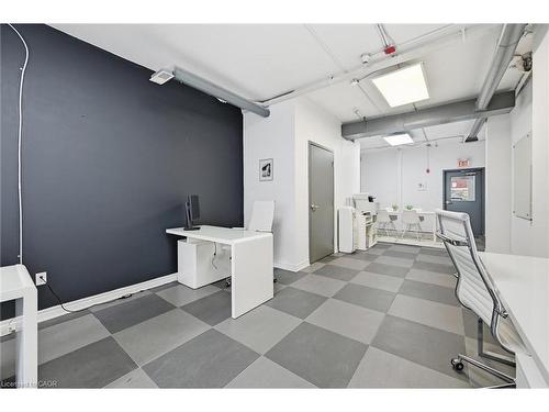 394 Almas Common, Burlington, ON 