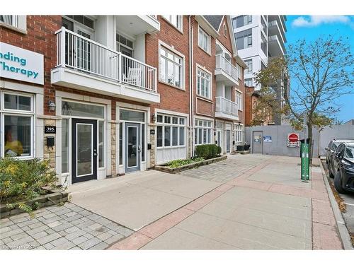 394 Almas Common, Burlington, ON 