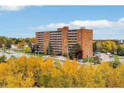 605-1100 Courtland Avenue E Kitchener, ON N2C 2H9