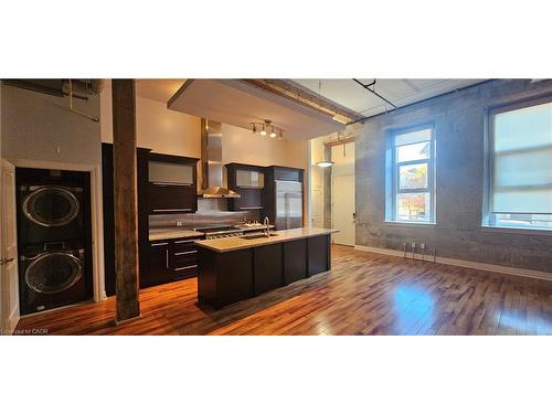 102-25 Concession Street, Cambridge, ON - Indoor