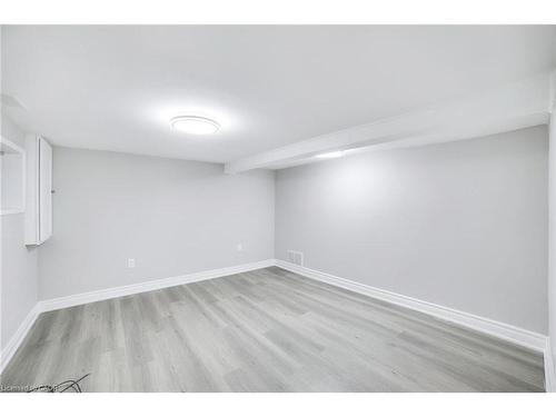 86 Adair Avenue S, Hamilton, ON - Indoor Photo Showing Other Room