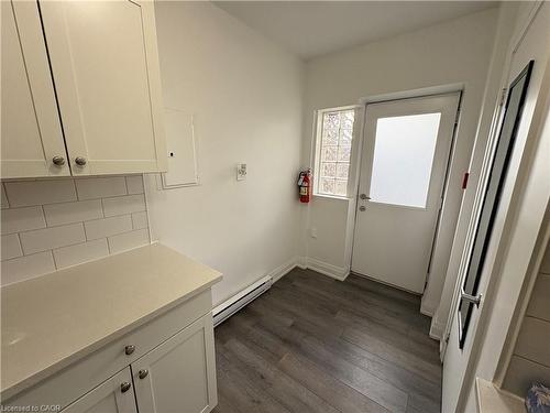 2-83 Gibson Avenue, Hamilton, ON - Indoor Photo Showing Other Room