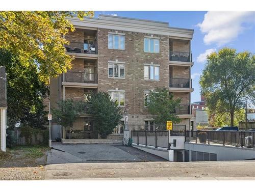 102-70 Stewart Street, Oakville, ON - Outdoor With Balcony