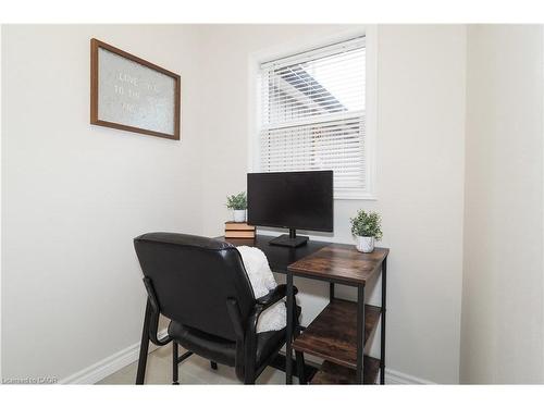 50 Holly Trail, Puslinch, ON - Indoor Photo Showing Office