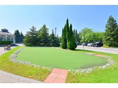 102-600 Silverbirch Boulevard, Hamilton, ON - Outdoor